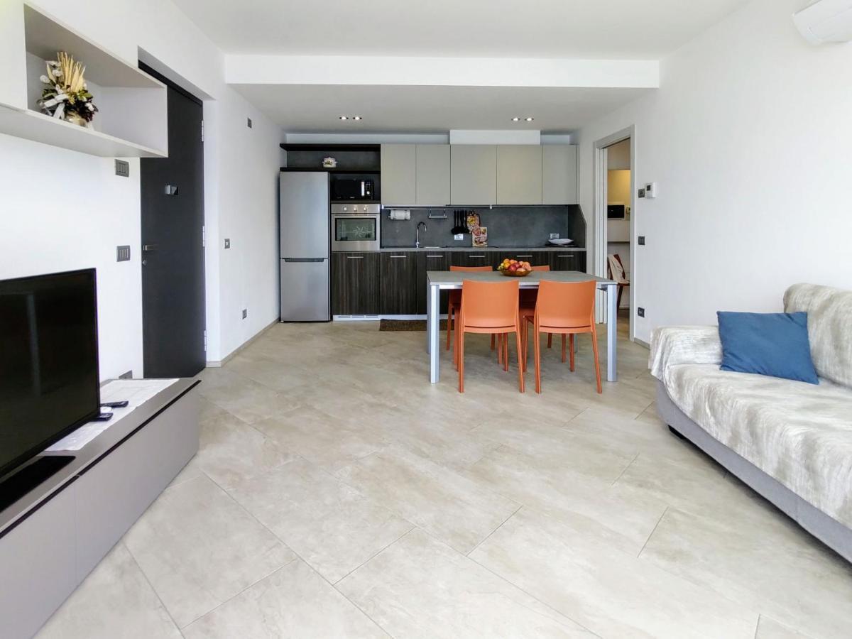 Apartment Orchidea - Gla126 By Interhome Джера-Ларио Экстерьер фото